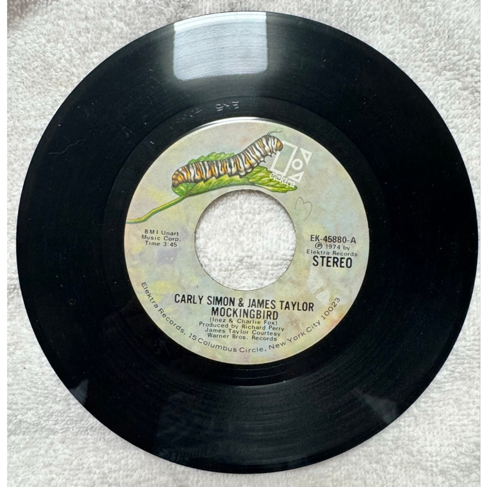 1974 Elektra Records 45 RPM The Carly Simon “Mockingbird / Grownup”